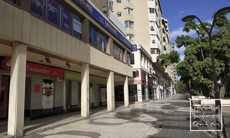 Novo البنك, Santander البنك, Abanca, Caser التأمين, Fernandez Ruiz والمحامين المرتبطين بها, وسيط التأمين Andalbrok